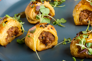 AUSSIE LAMB SAUSAGE ROLLS